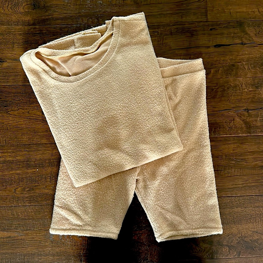 Kittenish jogger/ biker short set